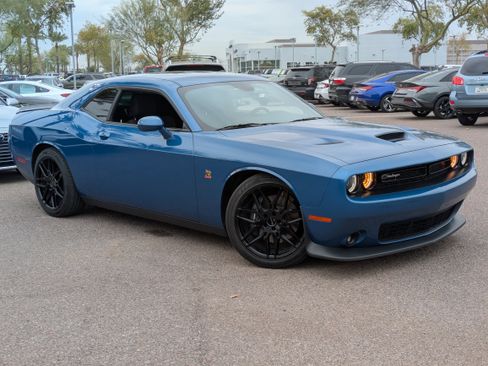 Used 2023 Dodge Challenger R/T Scat Pack image 32