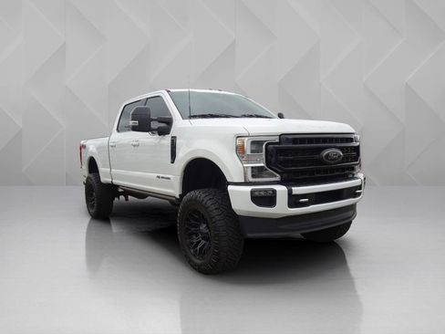 Used 2022 Ford F350 Platinum AWD/4WD image 6