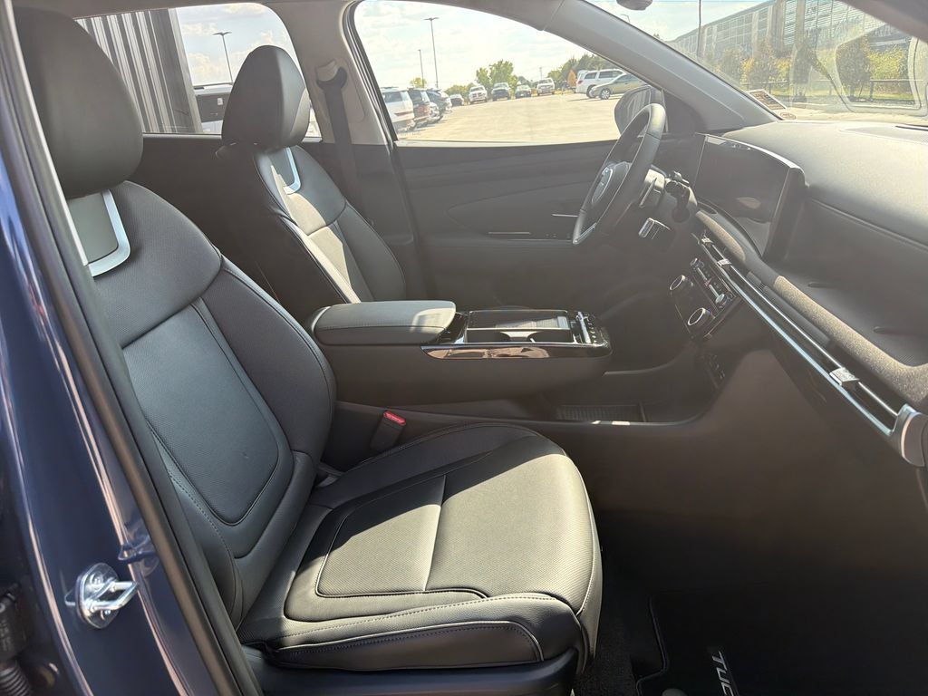 New 2026 Hyundai Tucson Limited AWD/4WD image 34