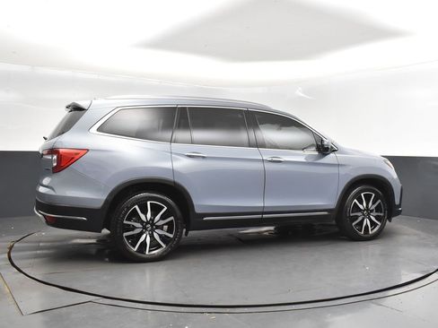 Used 2022 Honda Pilot Touring image 8