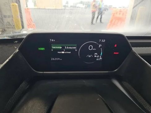 Used 2023 Subaru Solterra AWD image 6