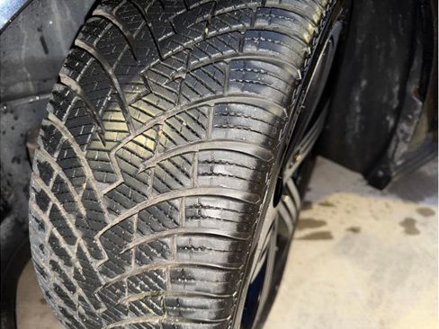 Used 2016 Volkswagen Golf R 4-Door image 25