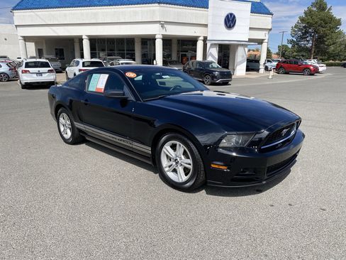 Used 2014 Ford Mustang Coupe w/ Equipment Group 102A RWD image 33