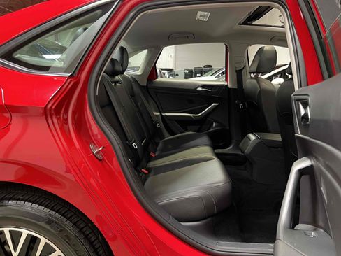 Used 2020 Volkswagen Jetta SE image 31