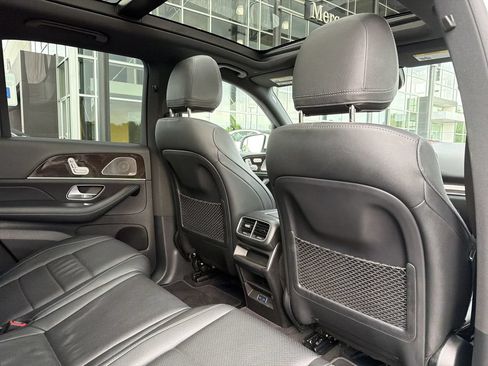 Certified 2024 Mercedes-Benz GLE 350 4MATIC w/ 3rd Row Seat Package image 17