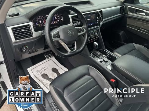 Used 2022 Volkswagen Atlas SEL Premium AWD/4WD image 17