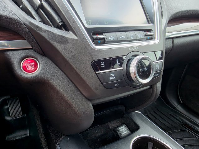 Used 2016 Acura MDX w/ Technology Package AWD/4WD image 40