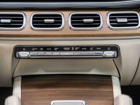 Certified 2023 Mercedes-Benz GLS 450 4MATIC image 14