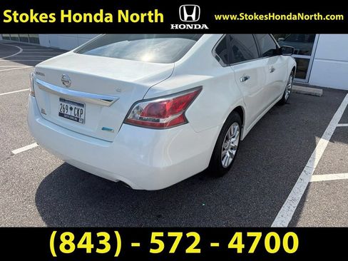 Used 2014 Nissan Altima 2.5 S FWD image 6