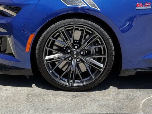 Used 2022 Chevrolet Camaro ZL1 RWD image 32