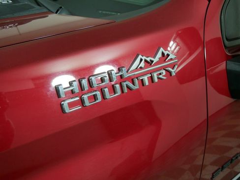 Used 2020 Chevrolet Silverado 3500 High Country w/ Z71 Off-Road Package image 11