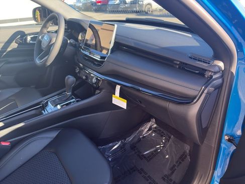 New 2026 Jeep Compass Latitude image 24