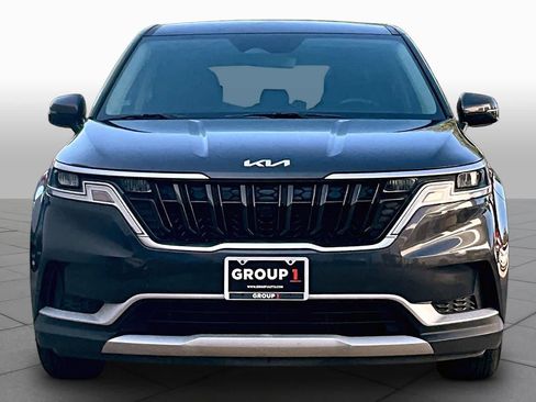 Used 2022 Kia Carnival LX FWD image 4