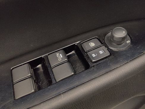 Used 2017 MAZDA CX-5 Touring image 27