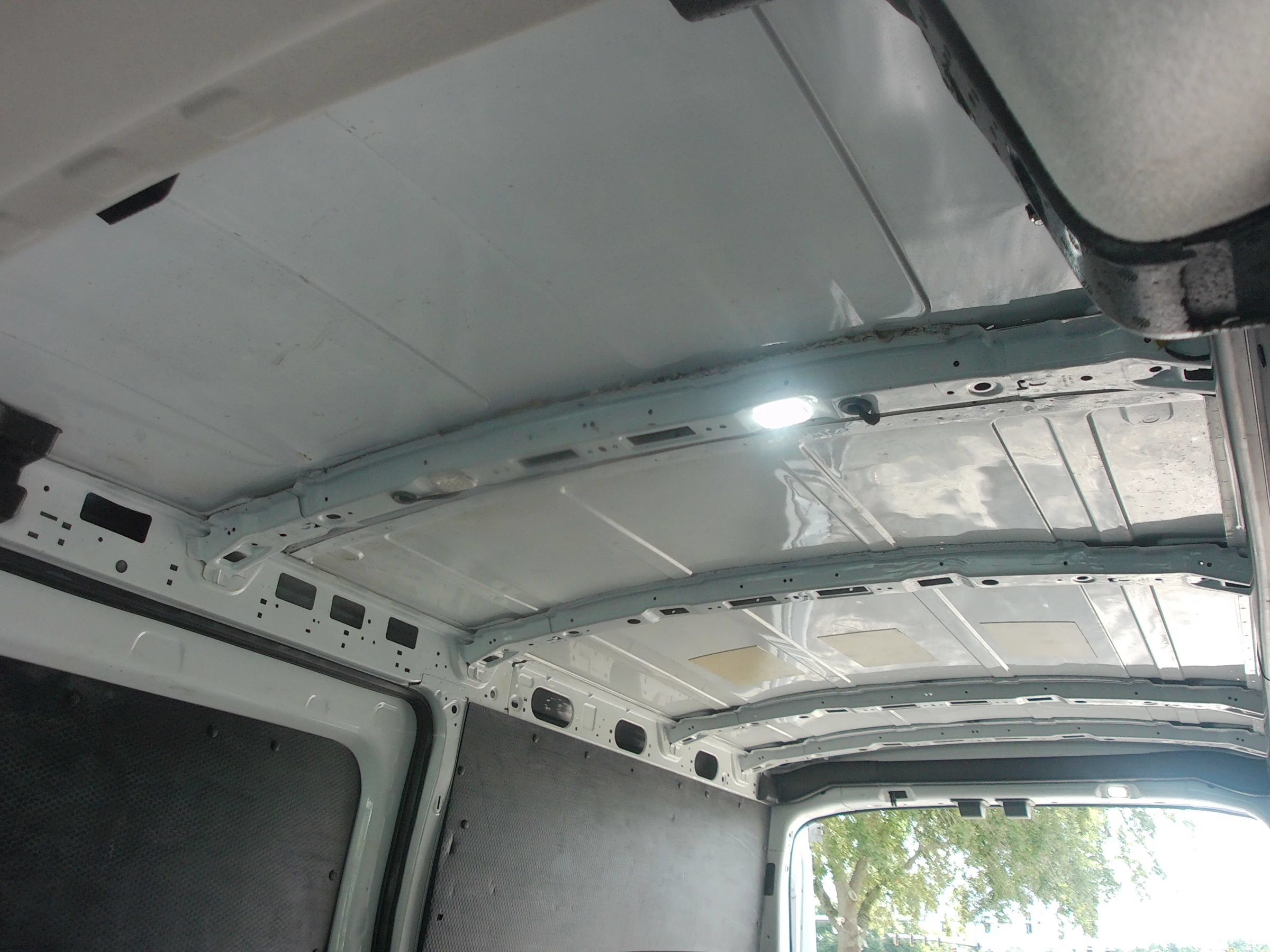 Used 2019 Ford Transit 150 148 Medium Roof RWD image 14