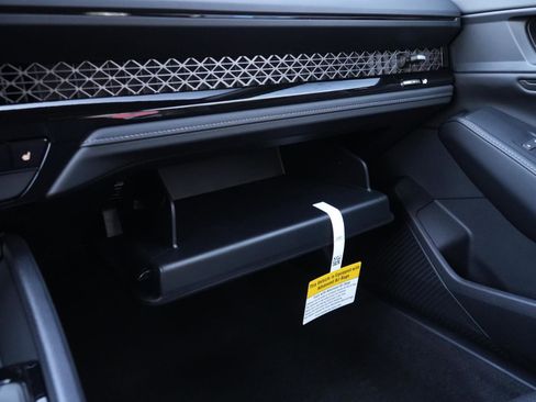 Used 2025 Honda Accord Sport image 29