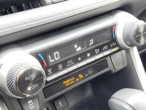 Used 2022 Toyota RAV4 XLE w/ Convenience Package AWD/4WD image 19
