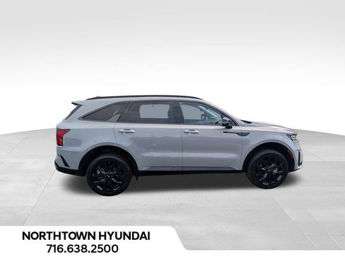 Used 2023 Kia Sorento SX AWD/4WD image 12