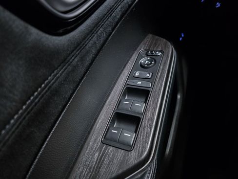 Certified 2018 Honda Clarity Touring image 26