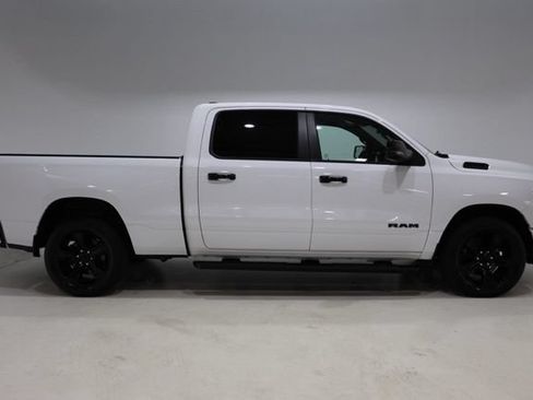 Used 2023 RAM 1500 Big Horn AWD/4WD image 9
