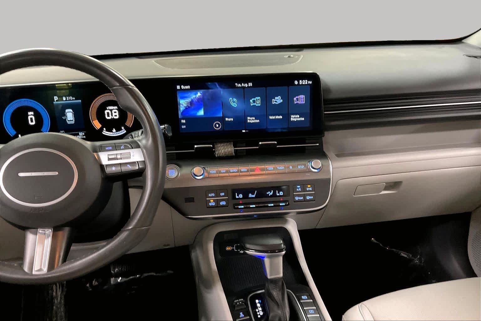 Used 2024 Hyundai Kona SEL AWD/4WD image 7
