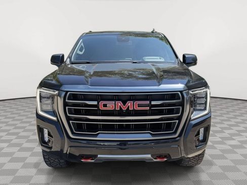 Used 2023 GMC Yukon AT4 w/ AT4 Premium Package AWD/4WD image 2
