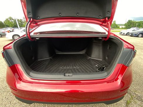 Used 2024 Honda Accord EX image 12