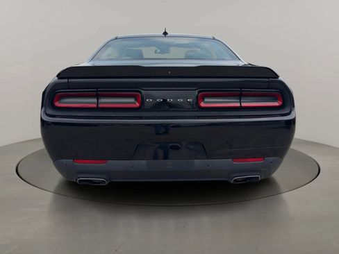 Used 2017 Dodge Challenger GT w/ Driver Convenience Group AWD/4WD image 4