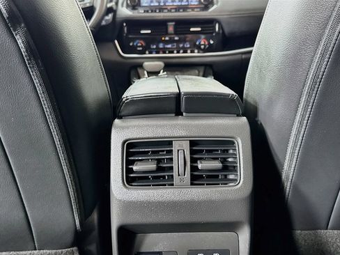 Used 2023 Nissan Rogue SL w/ SL Premium Package FWD image 33