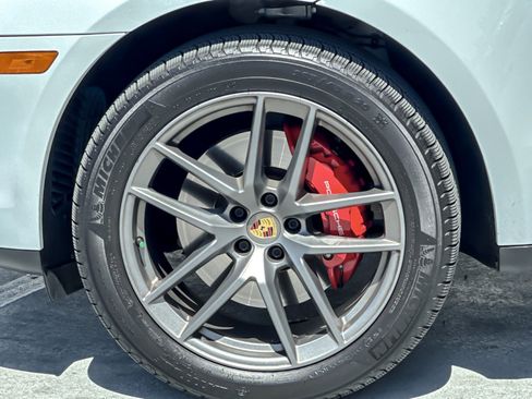 Used 2022 Porsche Macan S AWD/4WD image 26