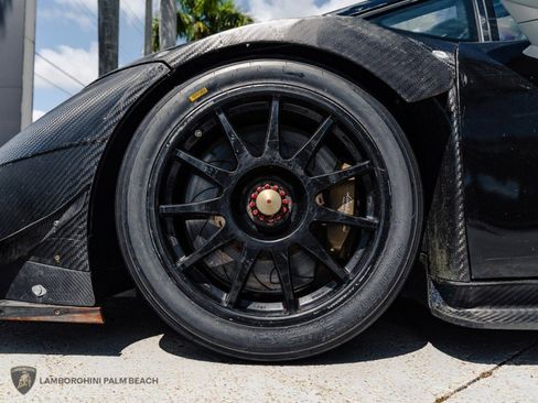 Used 2022 Lamborghini Huracan EVO image 41