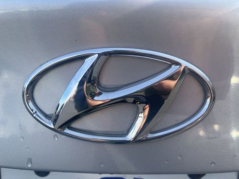 Used 2013 Hyundai Elantra Limited w/ Technology Pkg image 31