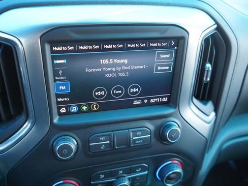 Used 2021 Chevrolet Silverado 1500 RST w/ Z71 Off-Road Package AWD/4WD image 33