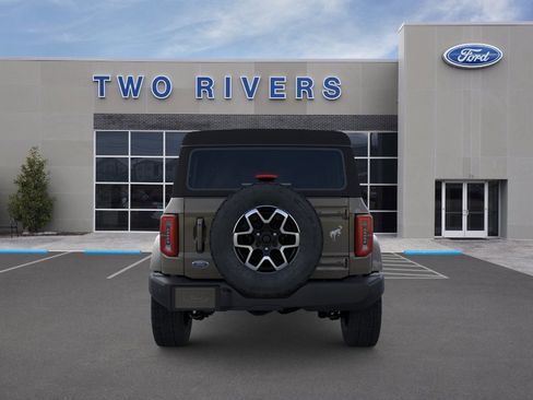 New 2025 Ford Bronco Outer Banks AWD/4WD image 5