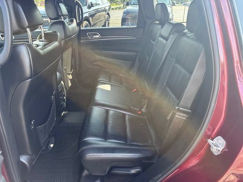 Used 2016 Jeep Grand Cherokee Limited AWD/4WD image 24