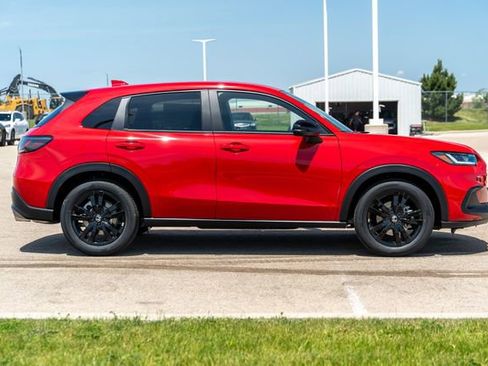 New 2026 Honda HR-V Sport image 8