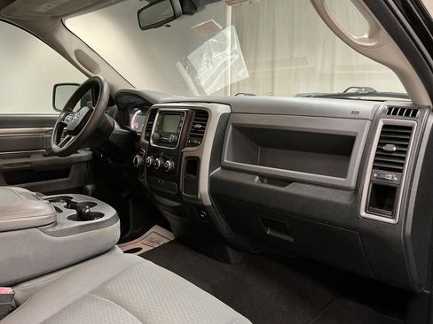 Used 2015 RAM 1500 Express w/ Black Ram 1500 Express Group AWD/4WD image 21