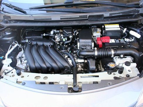 Used 2016 Nissan Versa Note SV FWD image 12
