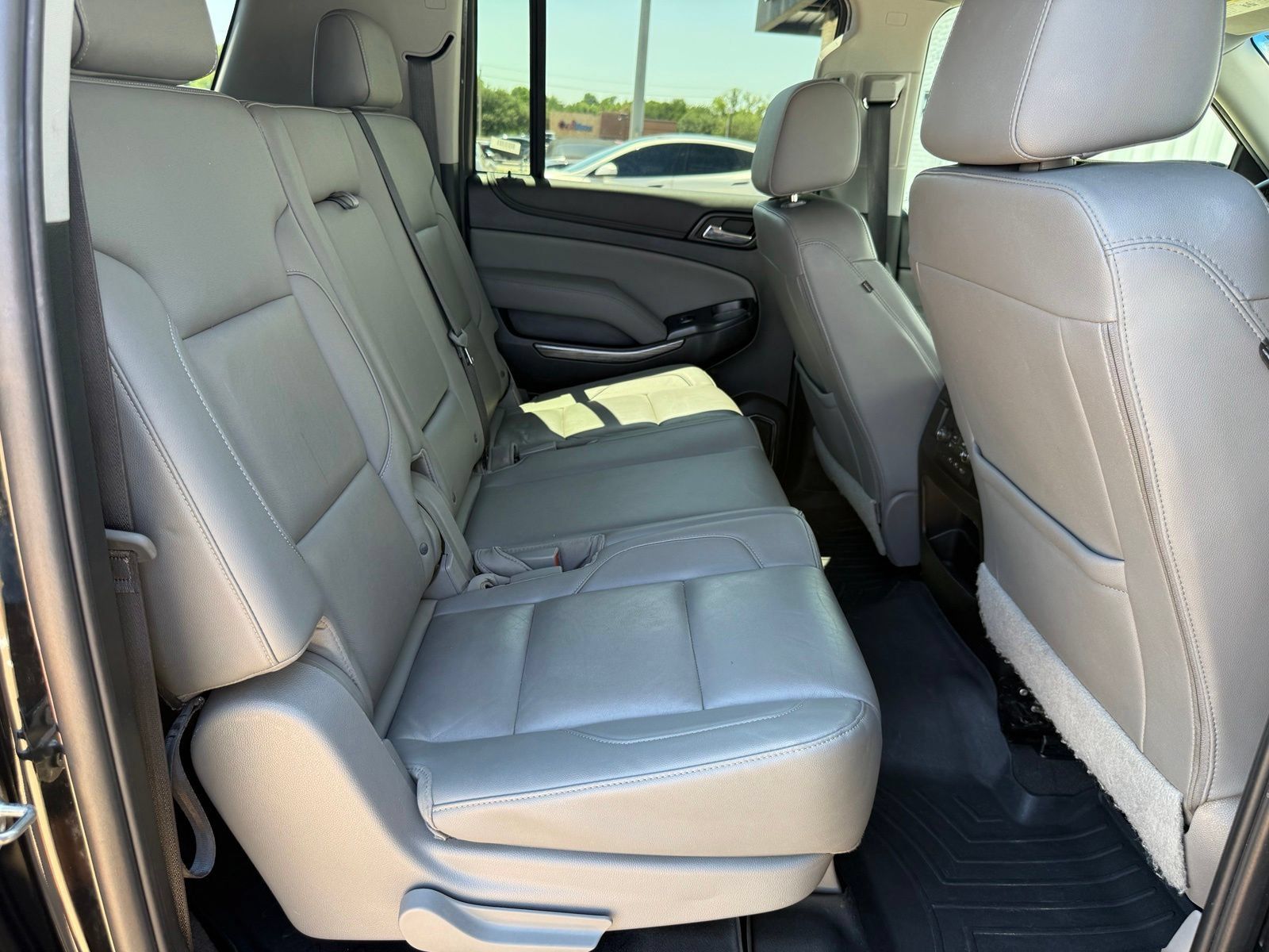 Used 2019 Chevrolet Suburban LT AWD/4WD image 23