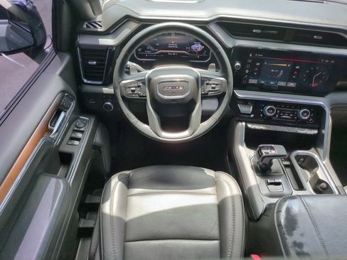 Used 2024 GMC Sierra 1500 Denali w/ Denali Reserve Package AWD/4WD image 19