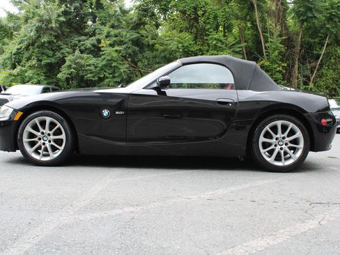 Used 2007 BMW Z4 3.0i image 24