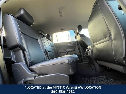 Used 2019 Volkswagen Atlas SE w/ Towing Package image 24