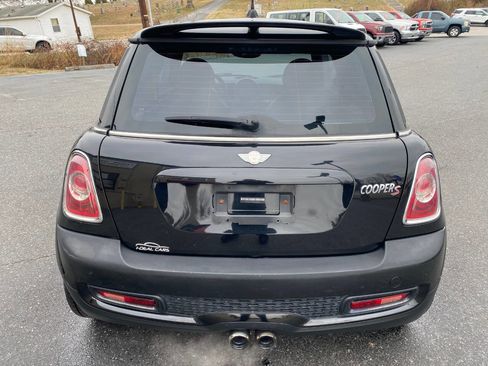 Used 2013 MINI Cooper S image 4