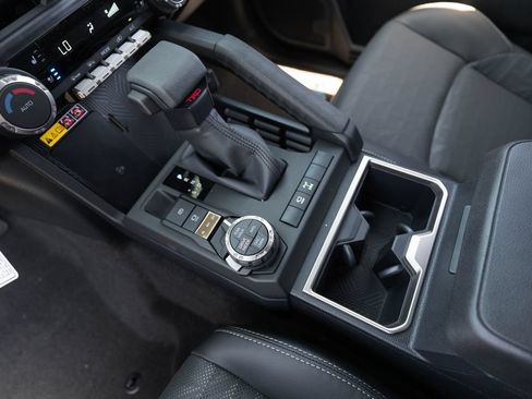 New 2026 Toyota 4Runner TRD Off-Road Premium AWD/4WD image 27