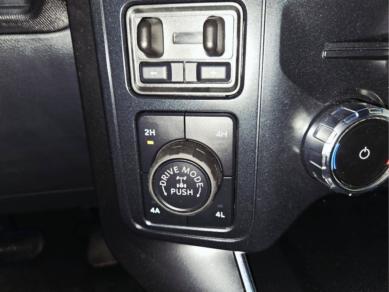Certified 2025 Ford F150 Raptor AWD/4WD image 34