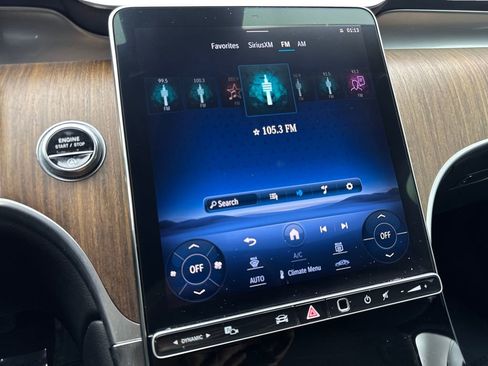 Used 2023 Mercedes-Benz GLC 300 4MATIC image 60