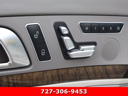 Used 2014 Mercedes-Benz SL 550 image 17