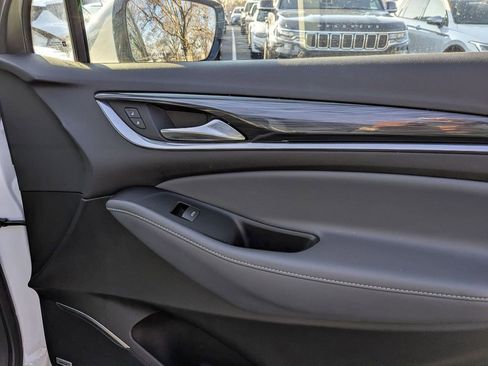 Used 2024 Buick Enclave Premium image 35