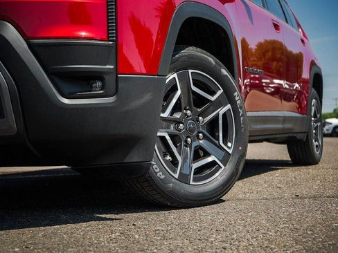 New 2026 Jeep Cherokee Limited AWD/4WD image 6