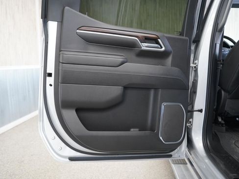 Used 2022 GMC Sierra 1500 SLT image 34